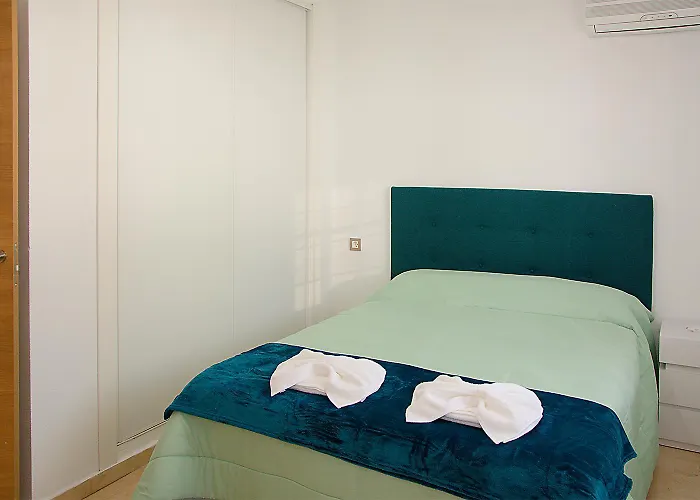 Family Deluxe Sevilla Este